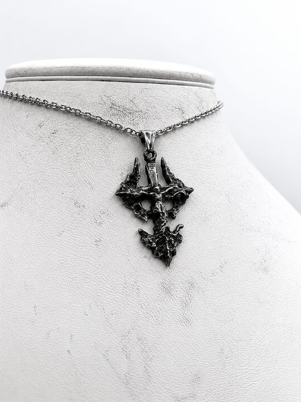 CROSS 1 XVI — photo 2