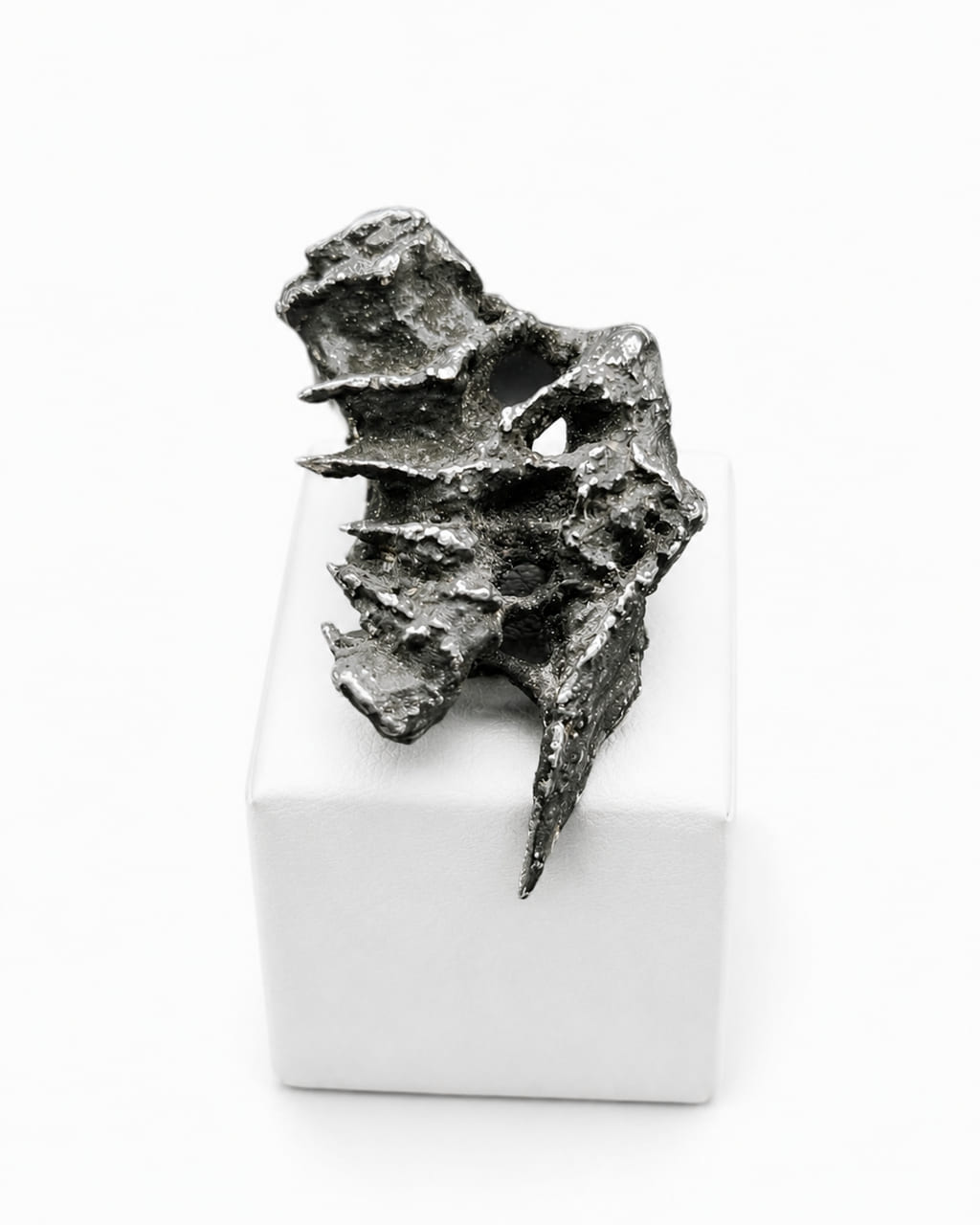 UN.03 XIV — photo 1